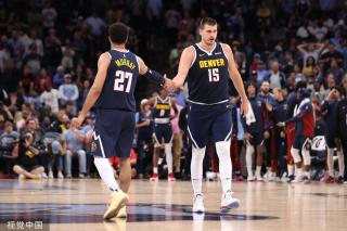 在本赛季与 在本赛季与